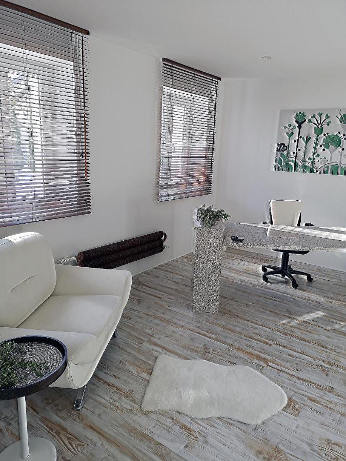Muensing Naehe Starnberger See, Schoene Ferienwohnung, Gaestewohnung 125Qm Eg Und Og Kontaktfrei Экстерьер фото